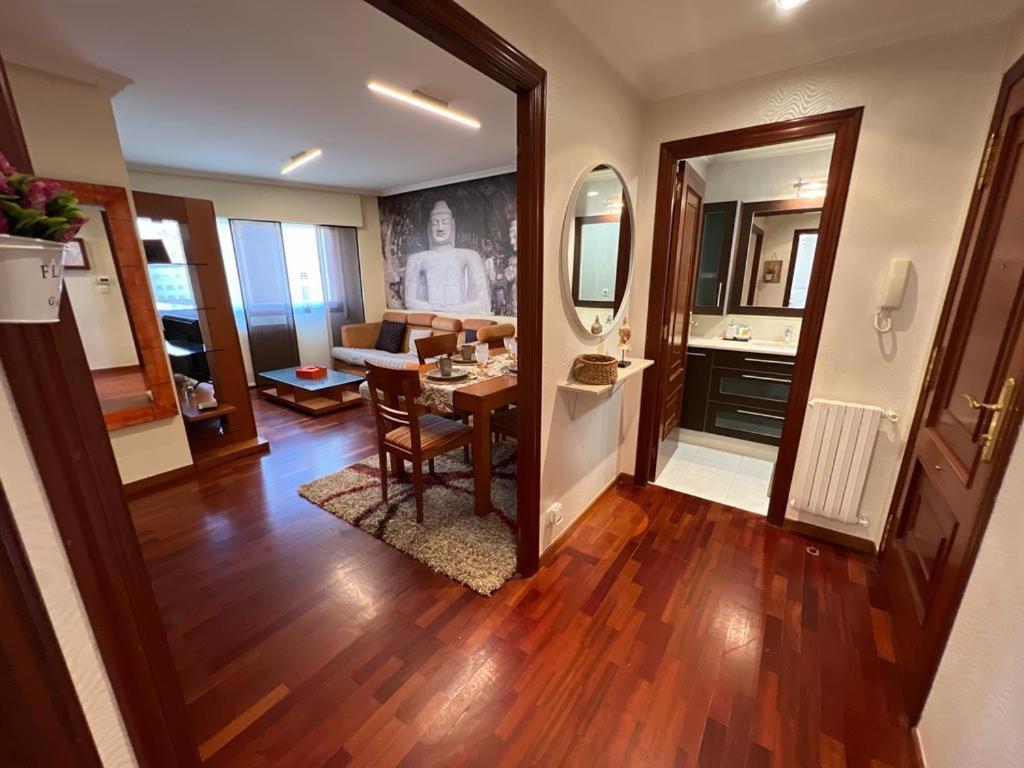 Piso Confort Y Detalles Ourense Apartment Exterior photo